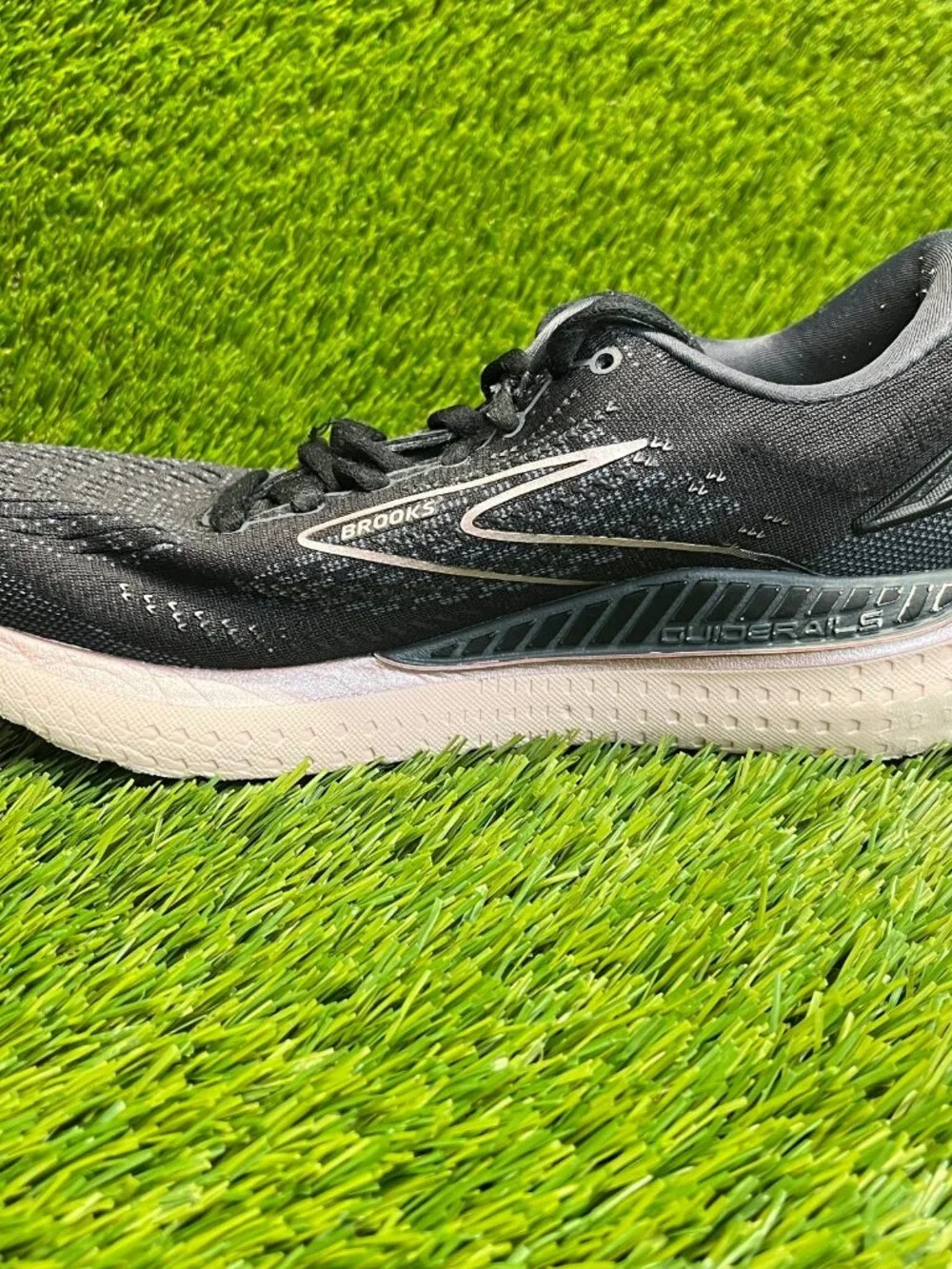 Brooks Glycerin GTS 19 Womens Size 8 Black‎ Pink Athletic Running Shoes Sneakers